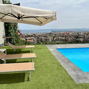 Leucatia Frühstückspension Sant'Agata Li Battiati